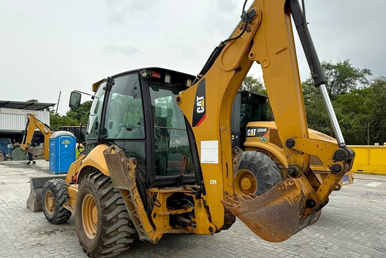 Caterpillar 416E - 14/14 2