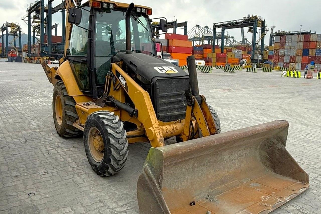 Caterpillar 416E - 14/14 4