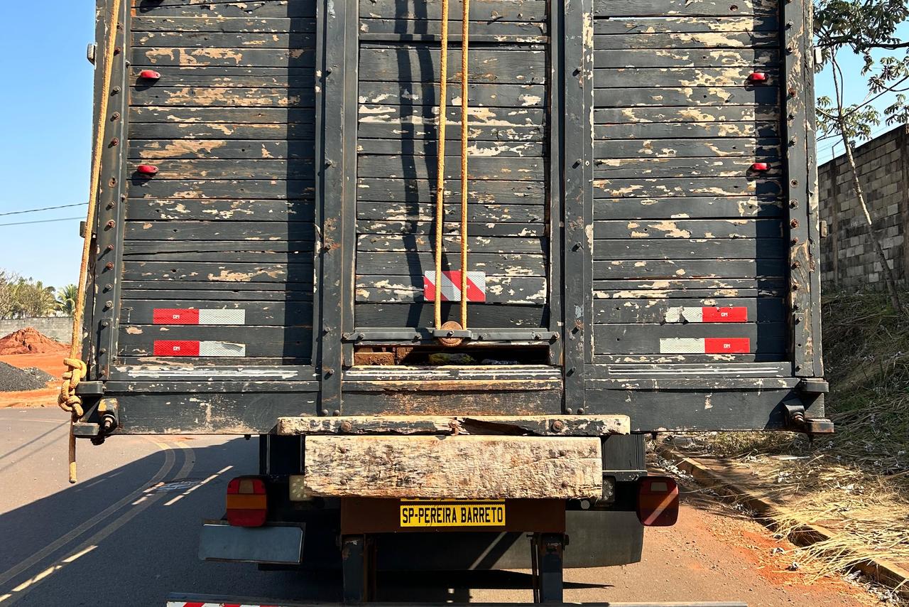 Ford Cargo1215 - 99/99 12