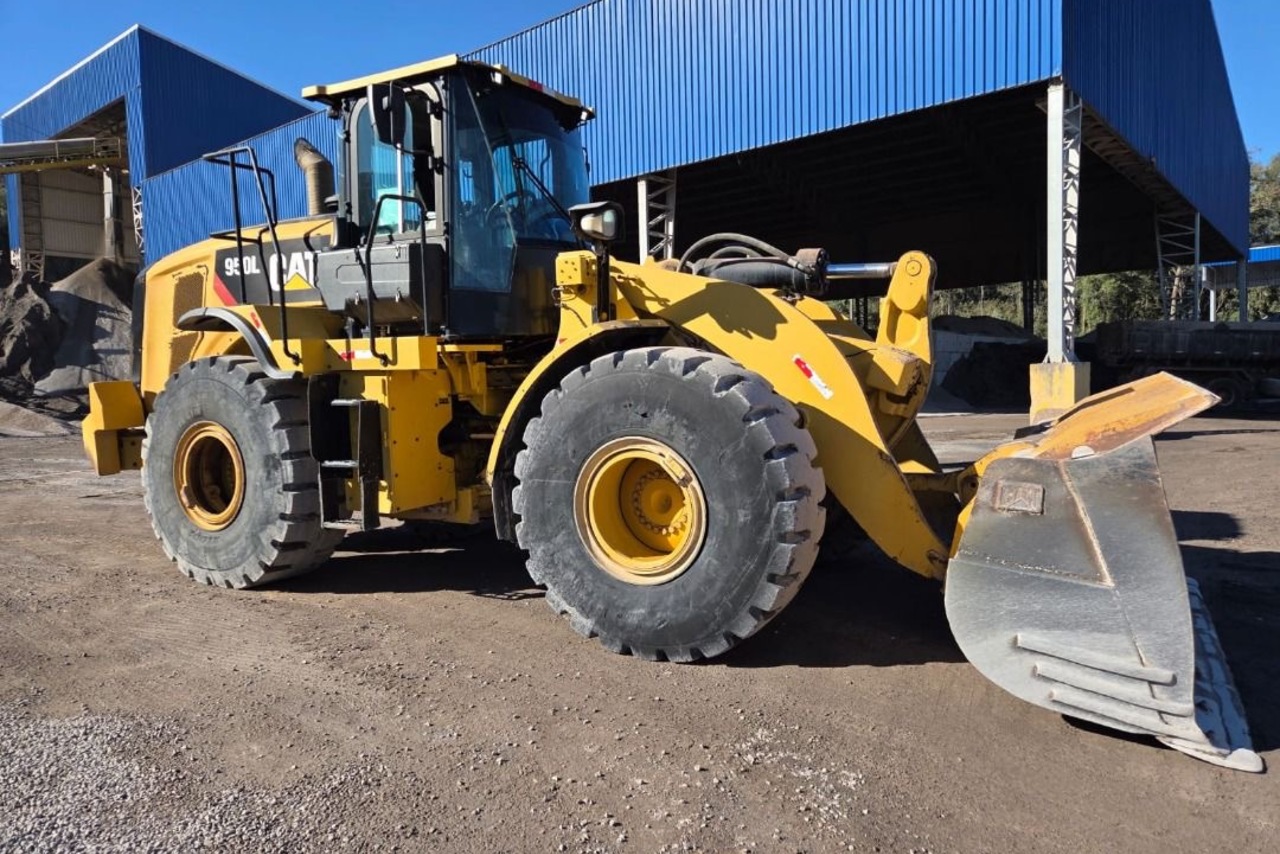 Caterpillar 950L - 20/20 4