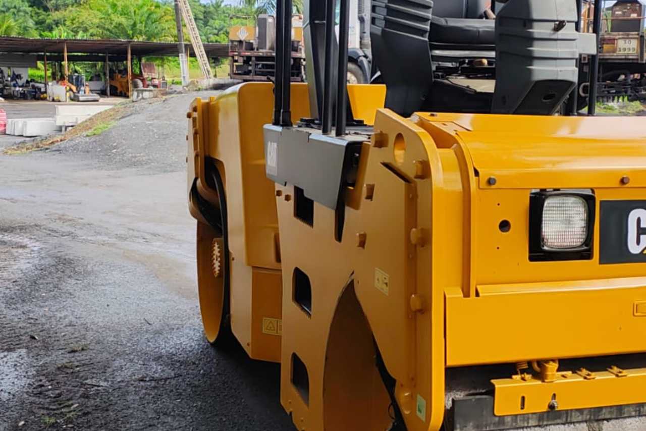 Caterpillar CB434 - 11/11 4