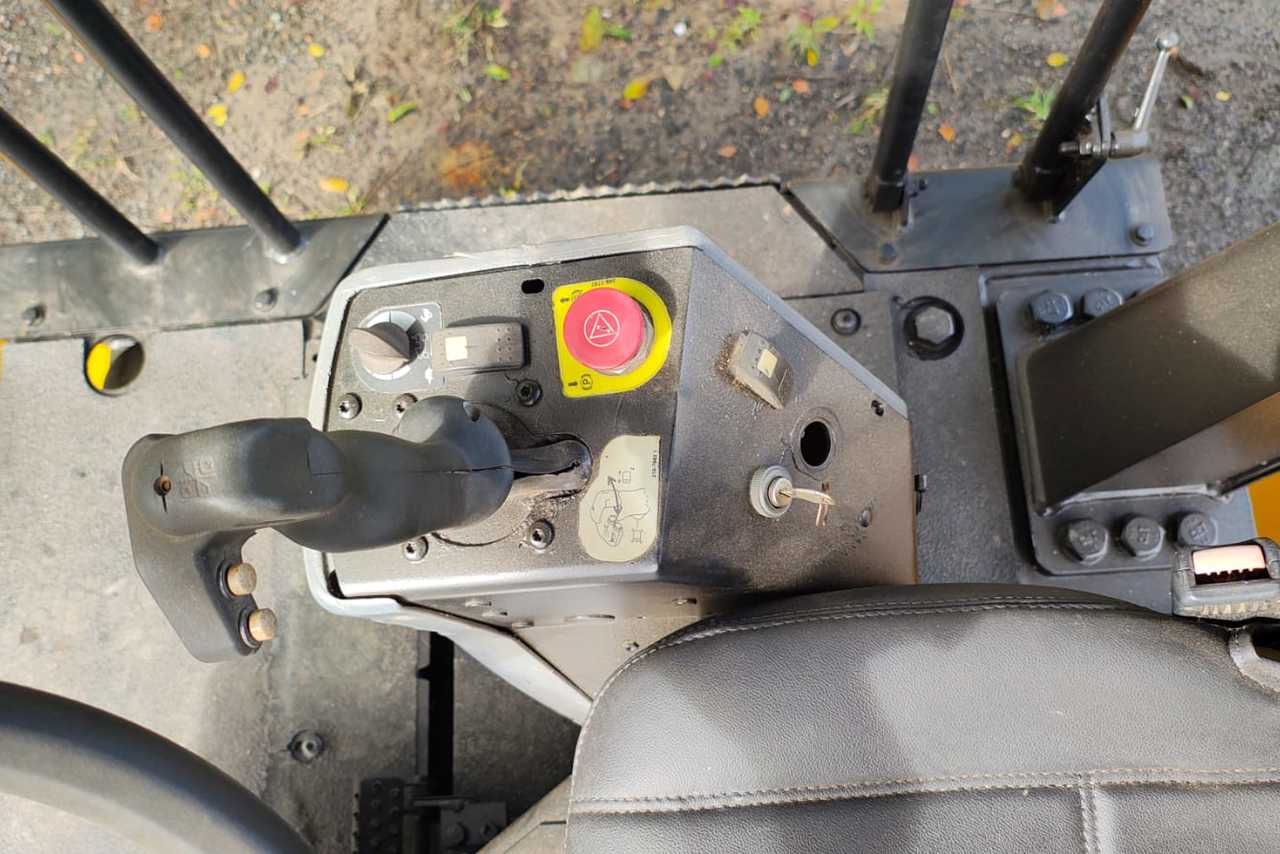 Caterpillar CB434 - 11/11 9