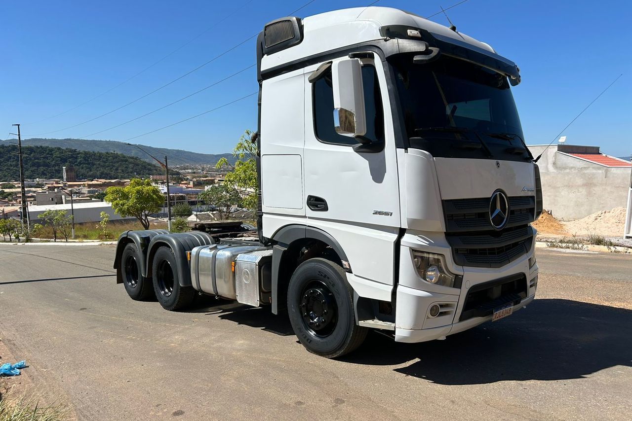Mercedes Benz Actros 2651 - 22/22 10