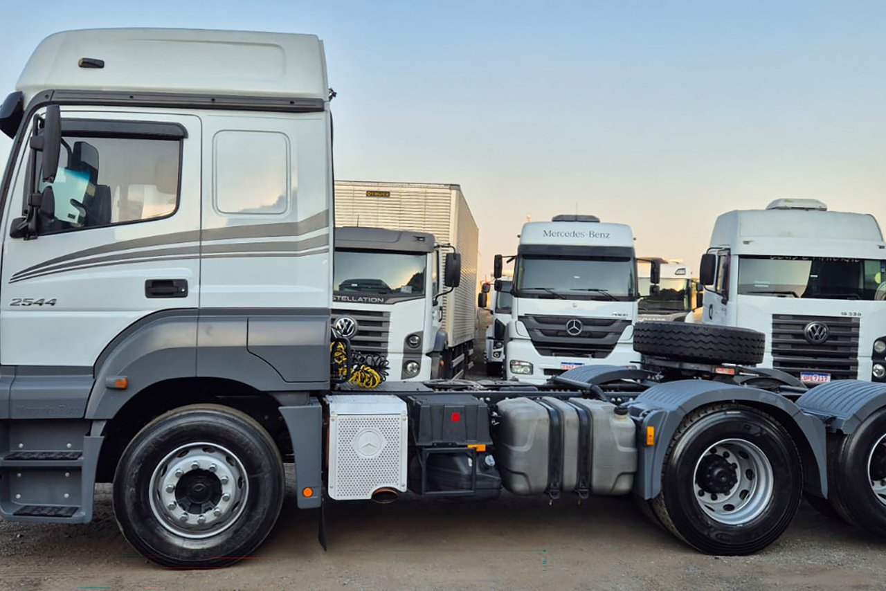 Mercedes Benz Axor 2544 - 19/19 24