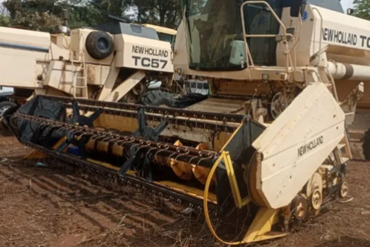 New Holland TC57  - 05/05 5