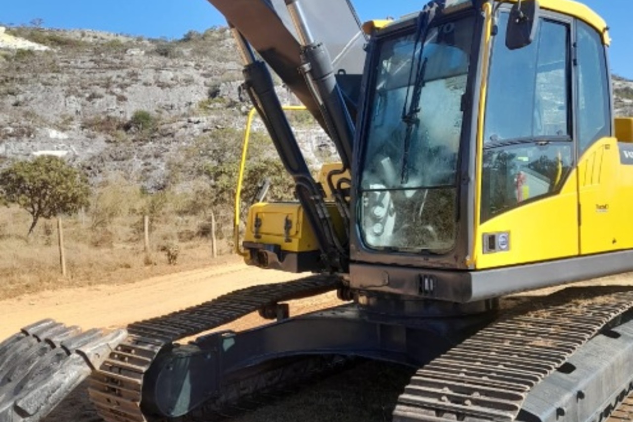 Volvo EC240 - 21/21 2