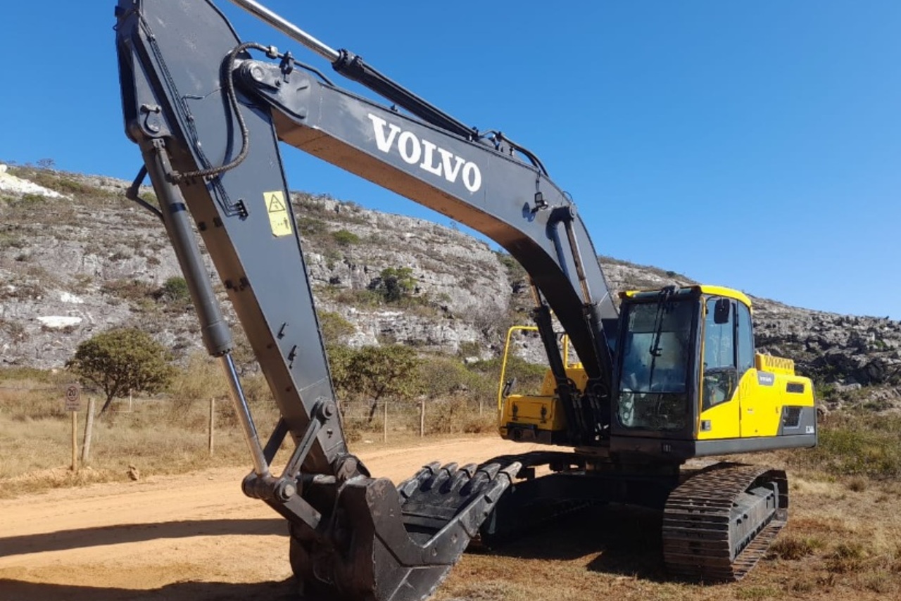 Volvo EC240 - 21/21 3