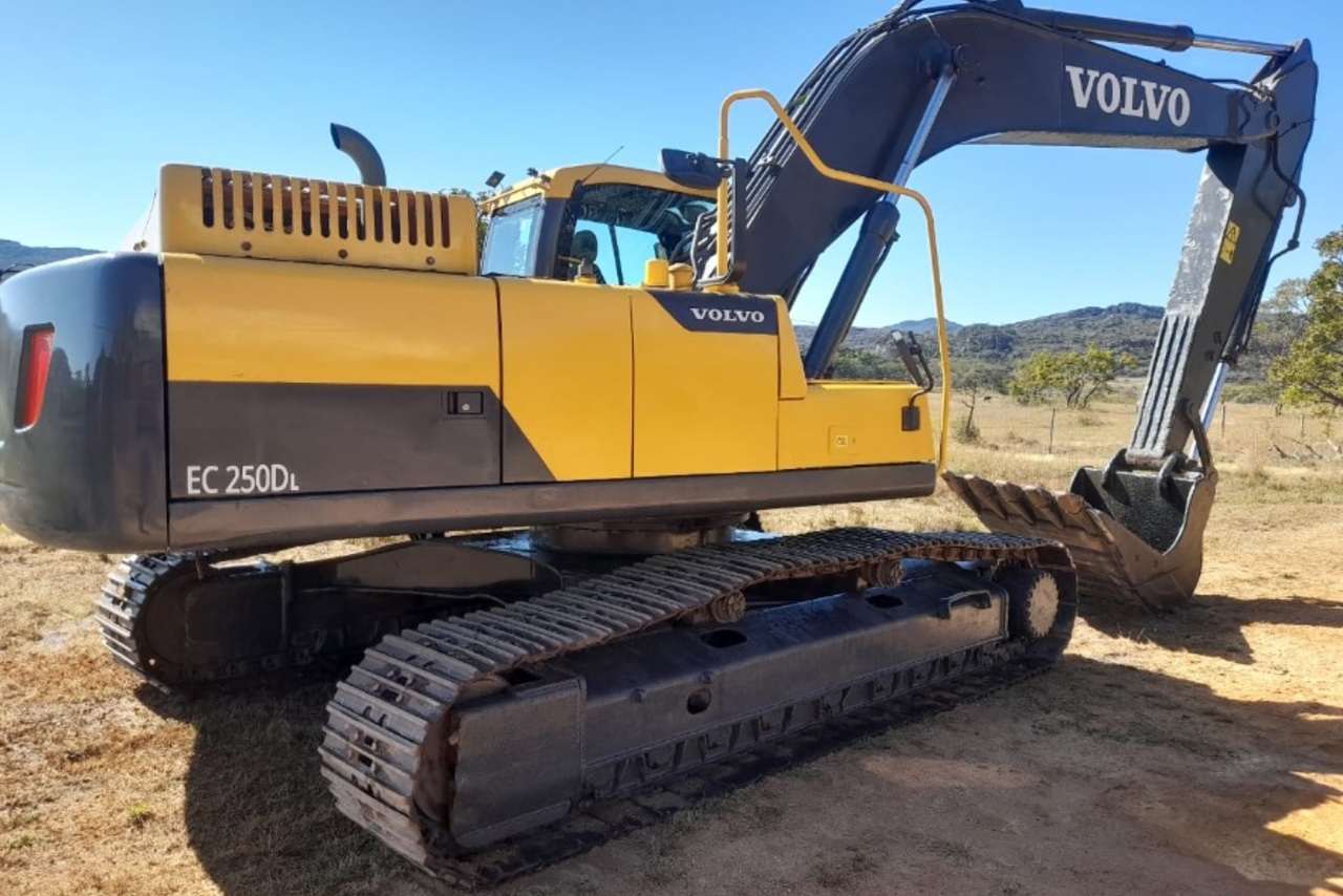 Volvo EC240 - 21/21 6