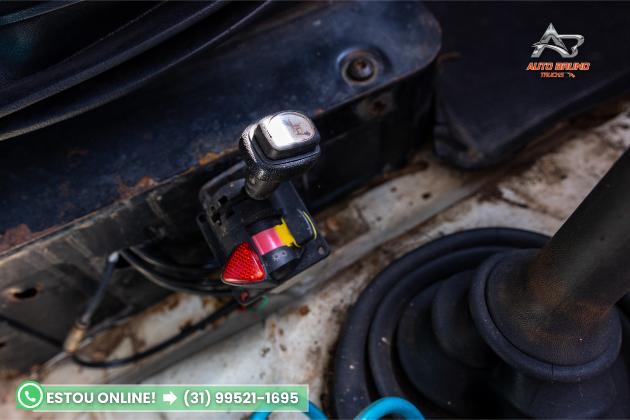 Mercedes Benz MB 1620 - 05/05 18