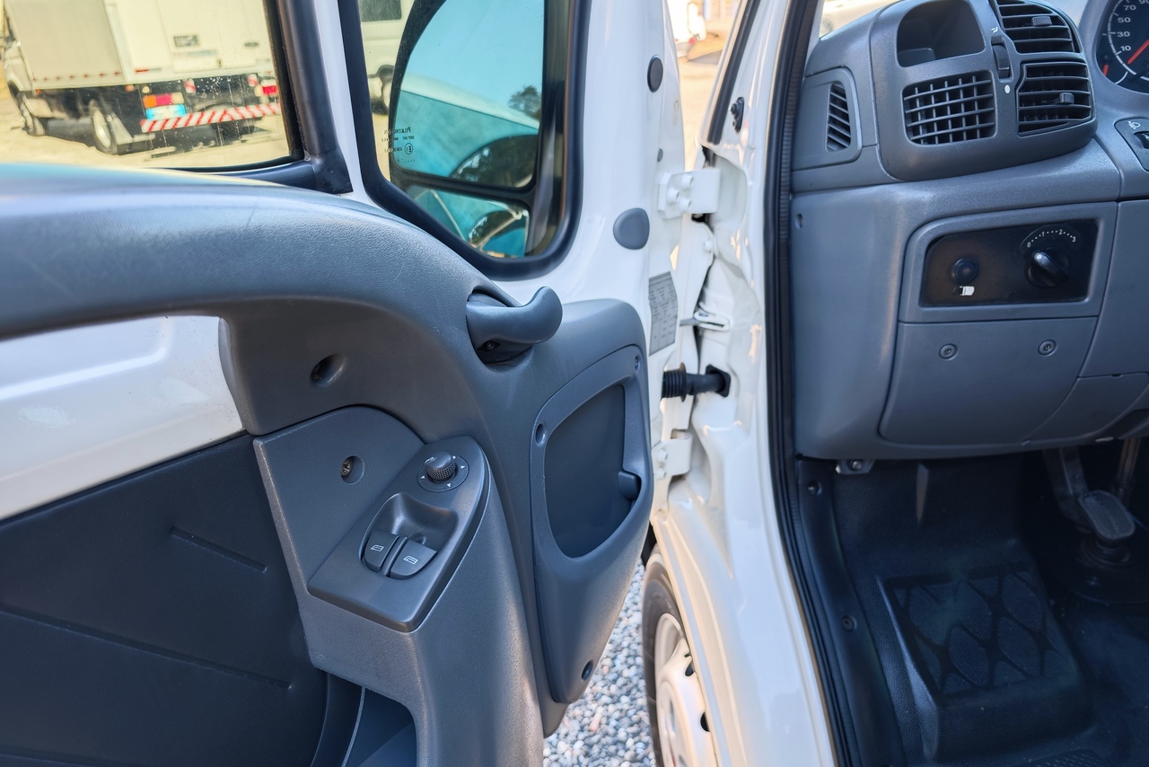 Fiat Ducato Minibus - 09/09 18