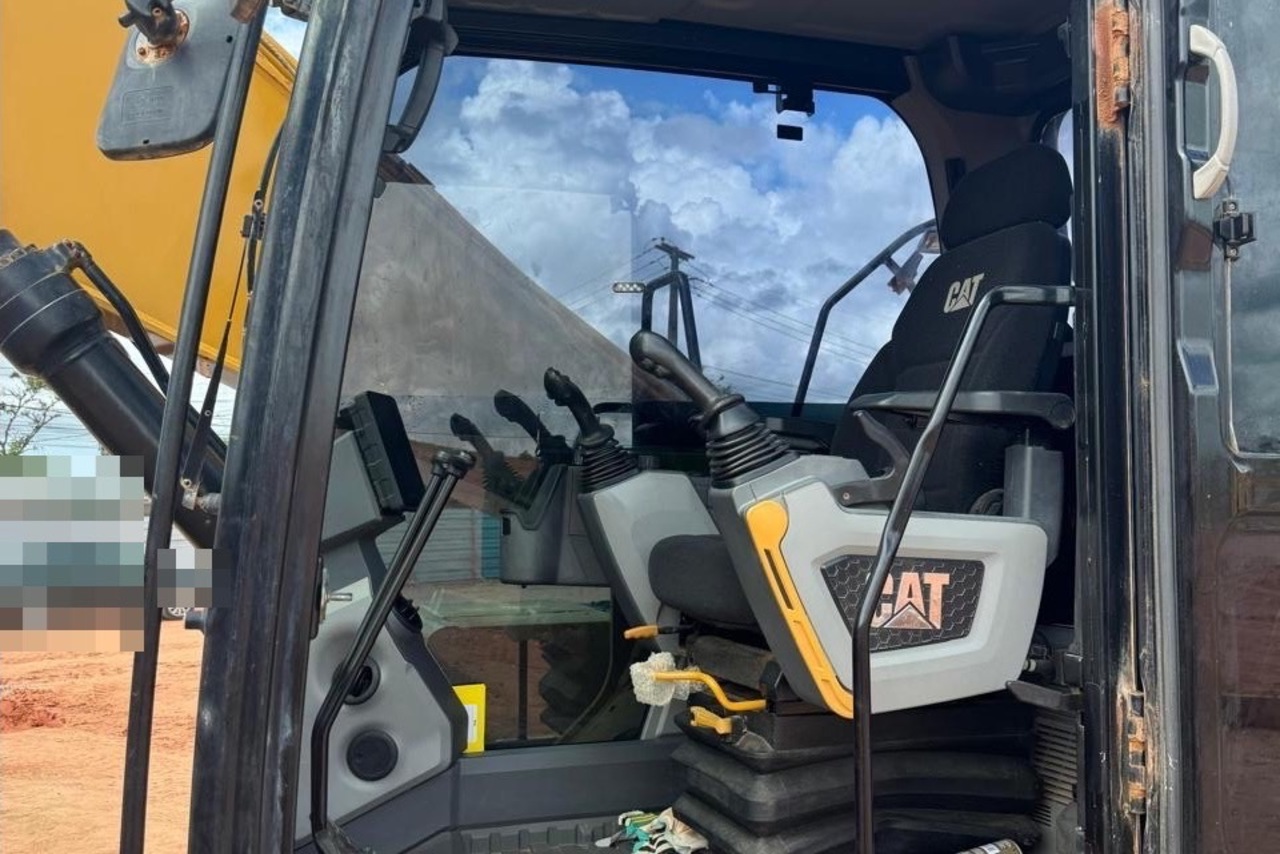 Caterpillar  320 - 22/22 12