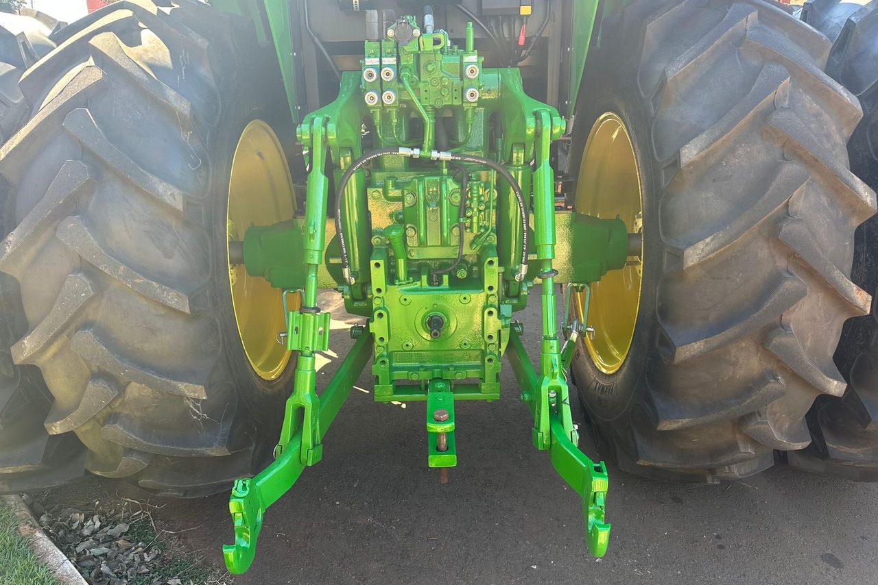 John Deere 6165 - 12/12 8