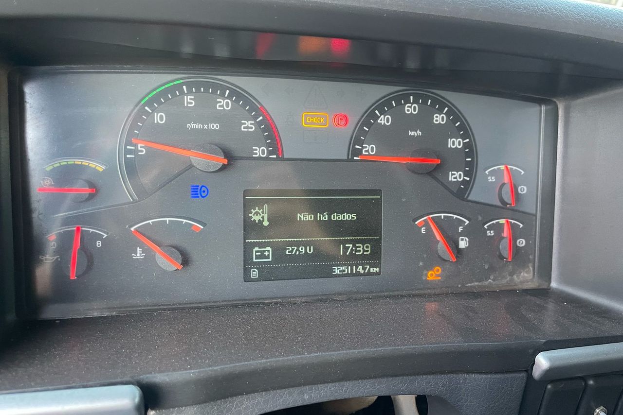 Volvo FM370 - 11/11 15