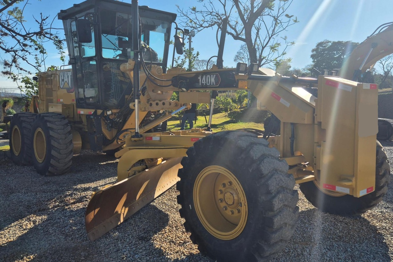 Caterpillar 140K - 21/21 15