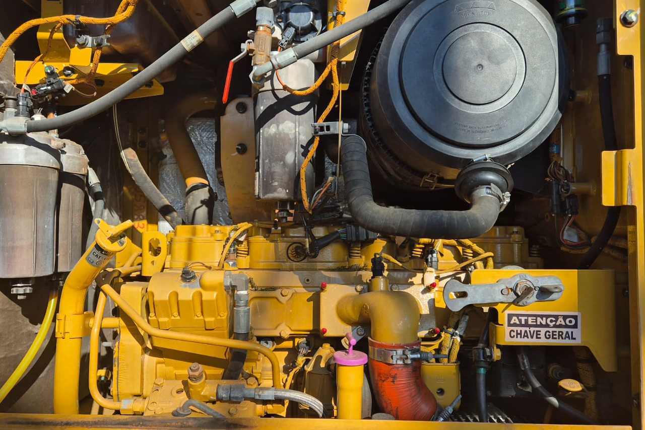 Caterpillar 140K - 21/21 16