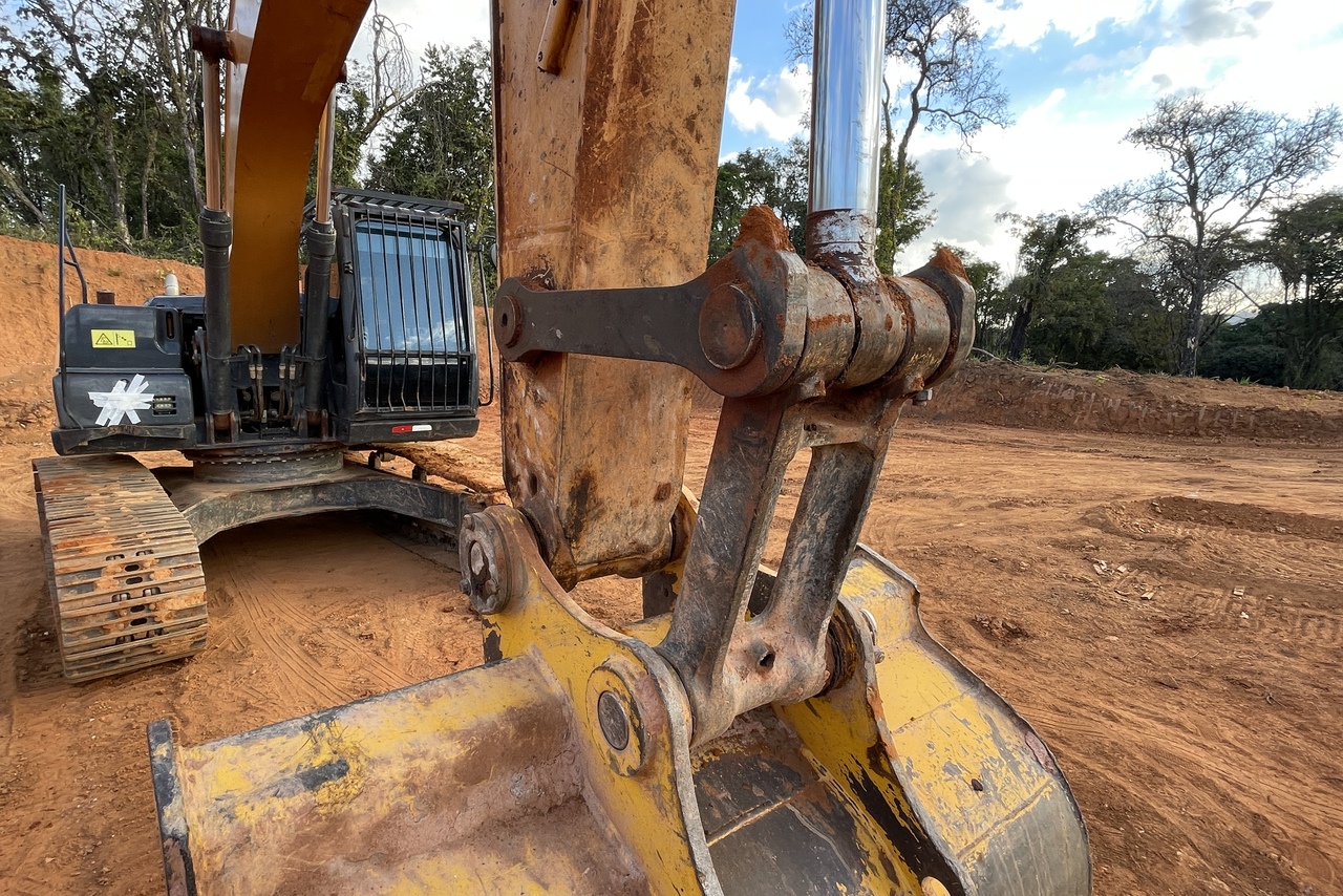 Case CX220 - 21/21 16