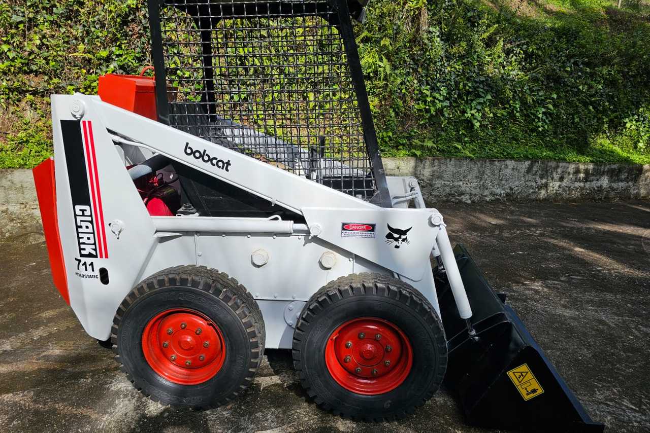 Bobcat 711 - 00/00 4