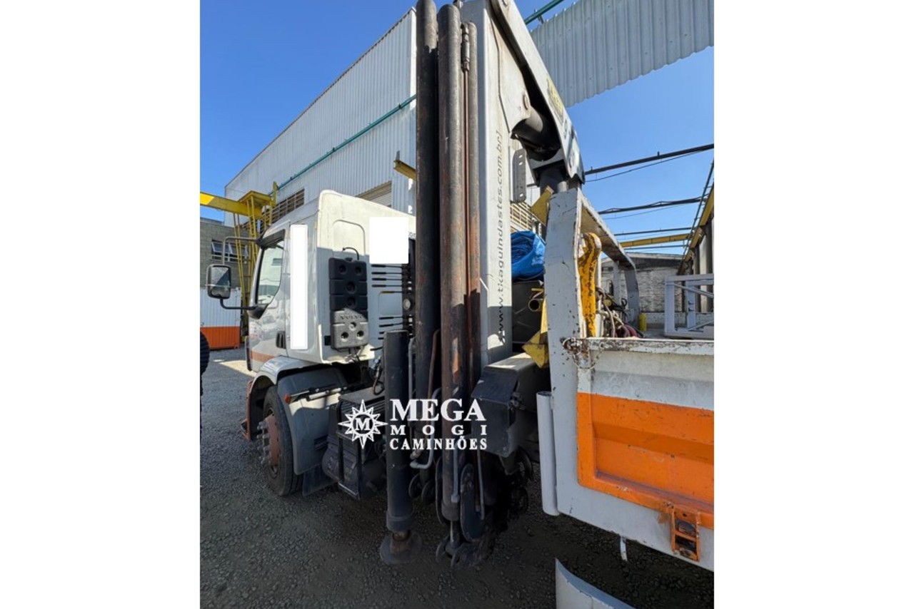 Volvo VM 270 - 13/13 4