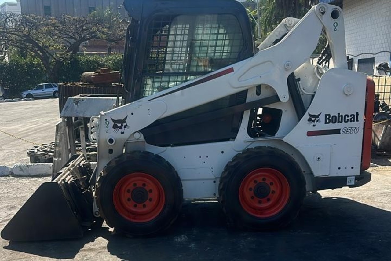 Bobcat S570 - 18/18 2