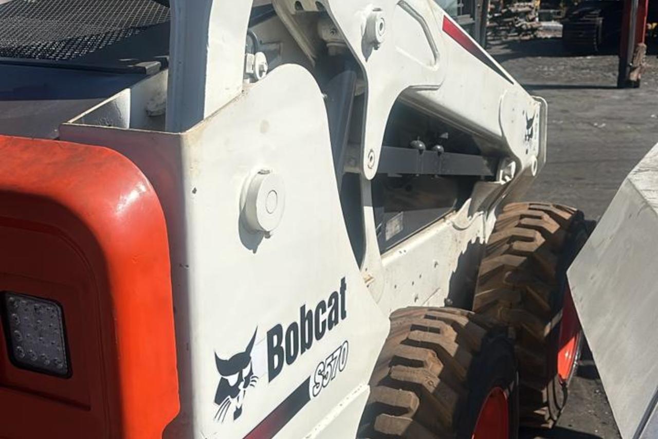 Bobcat S570 - 18/18 4