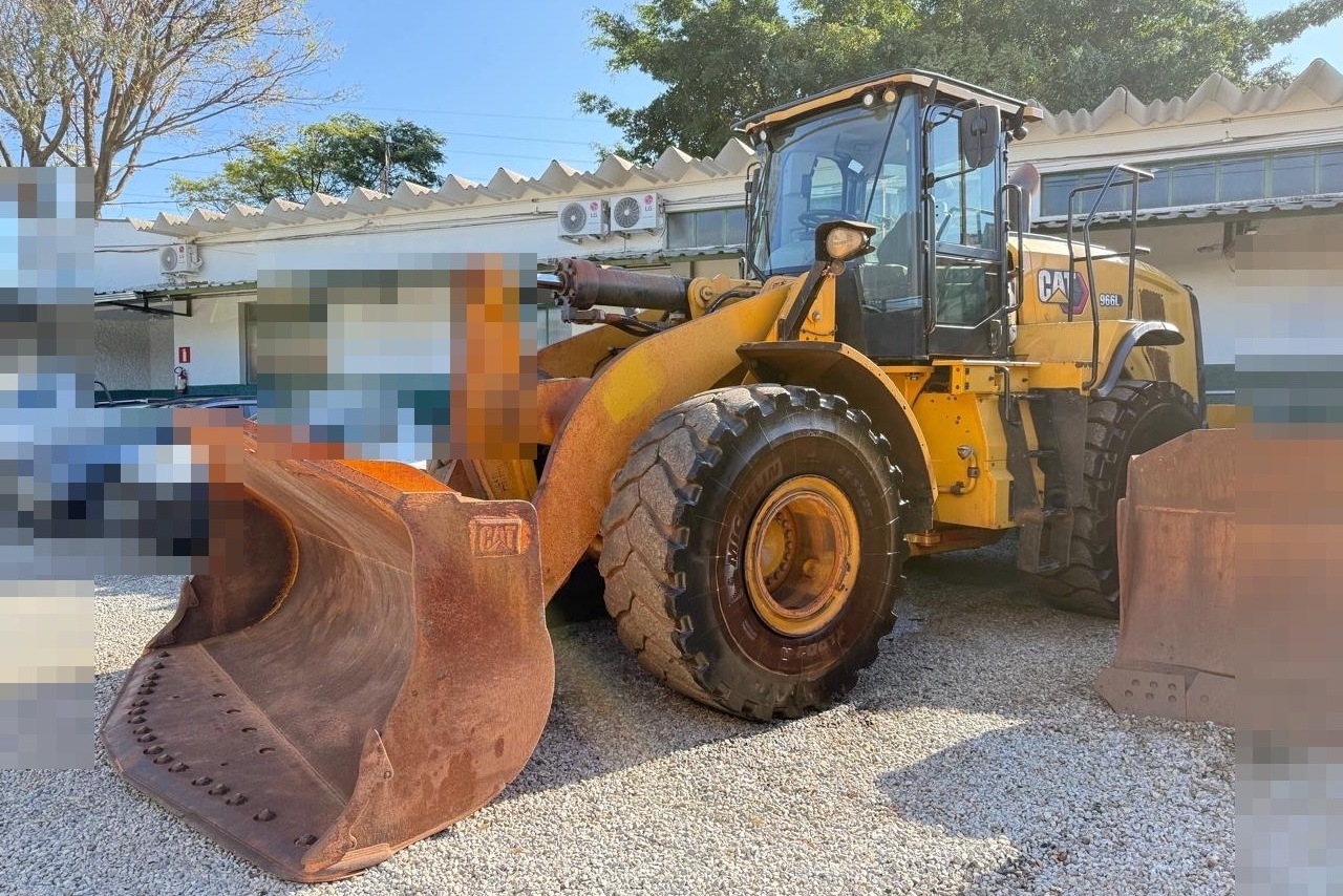 Caterpillar  966L - 21/21 13