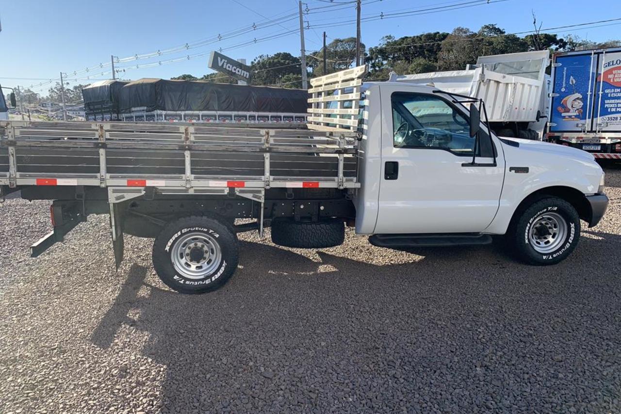 Ford F350 - 00/00 4