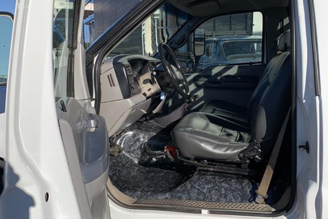 Ford F350 - 00/00 12