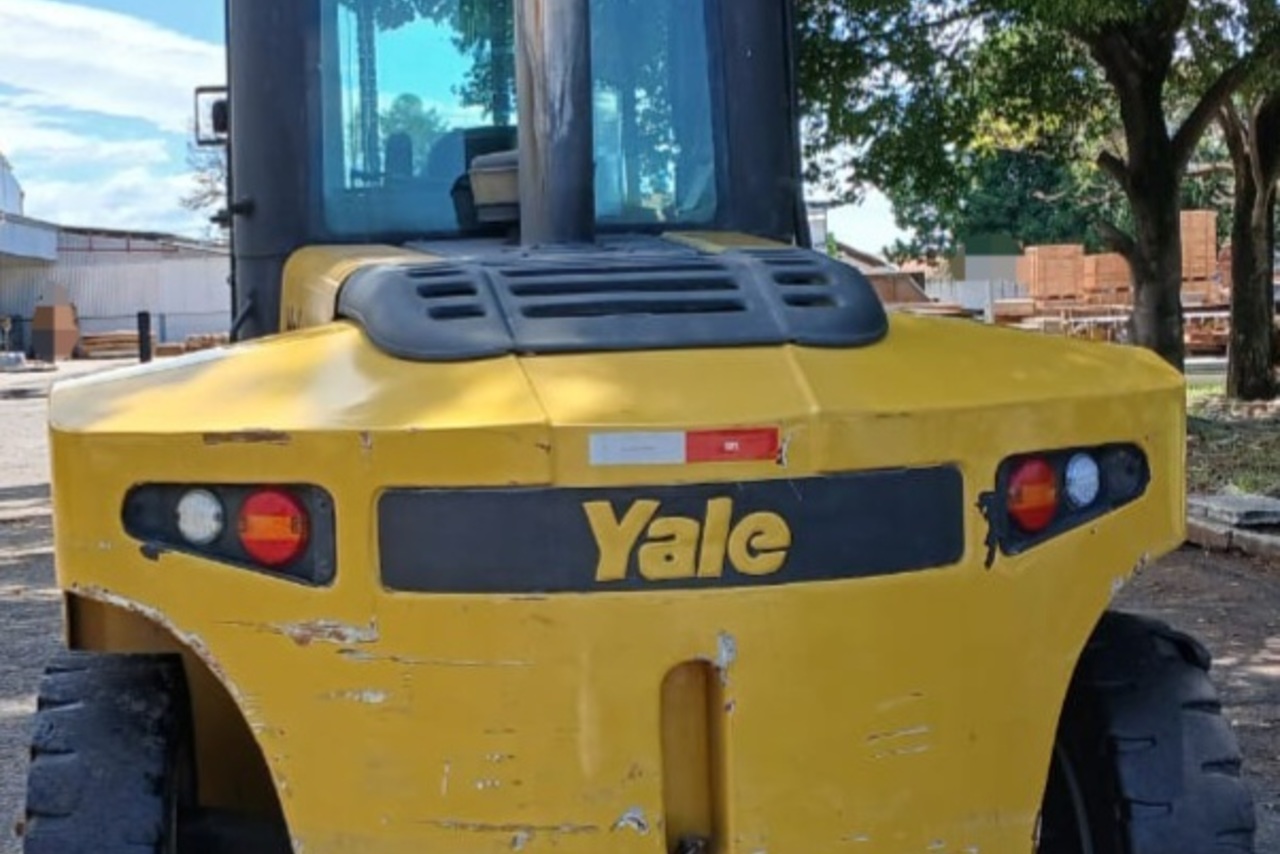 Yale Empilhadeira - 11/11 2