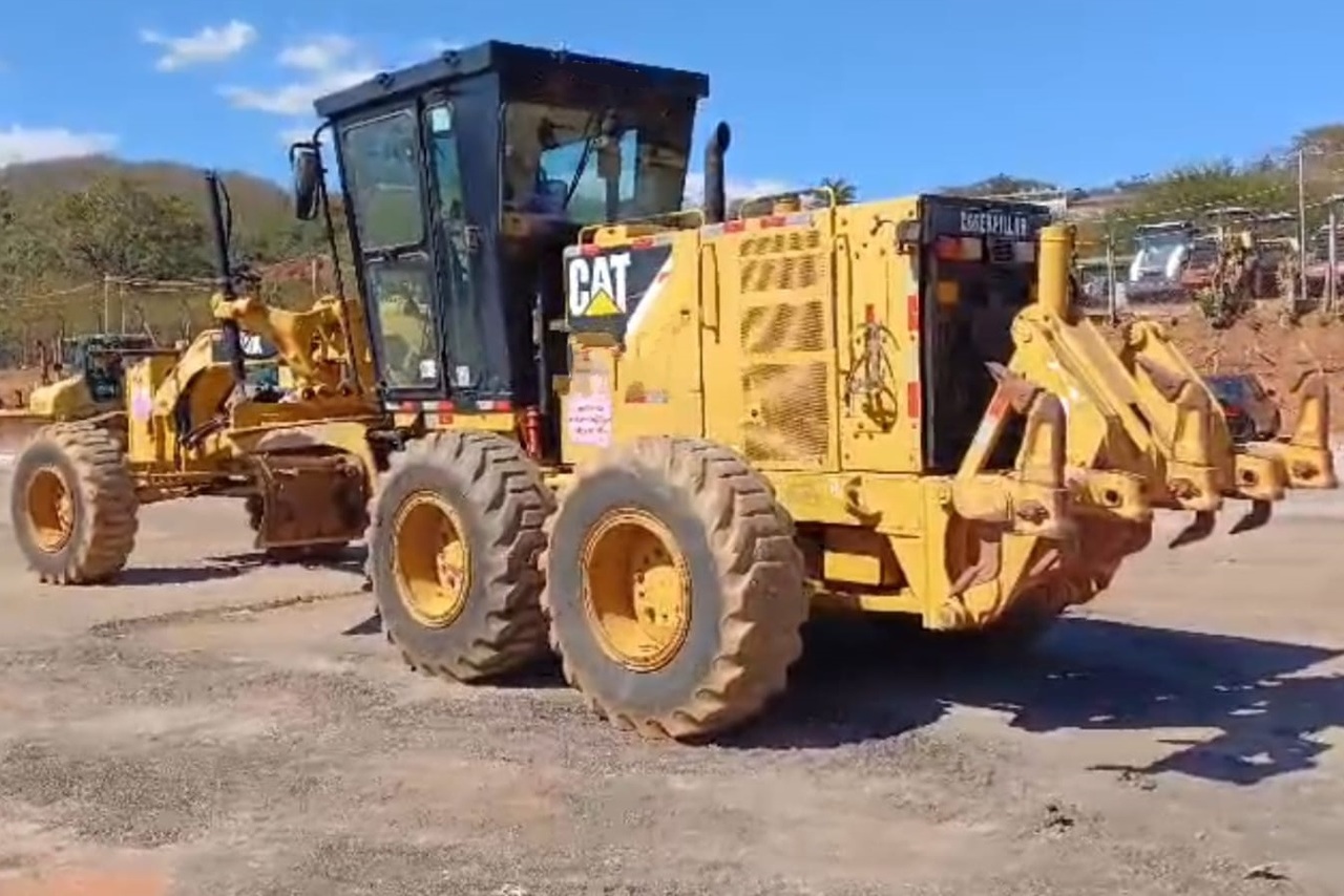 Caterpillar 140K - 19/19 2