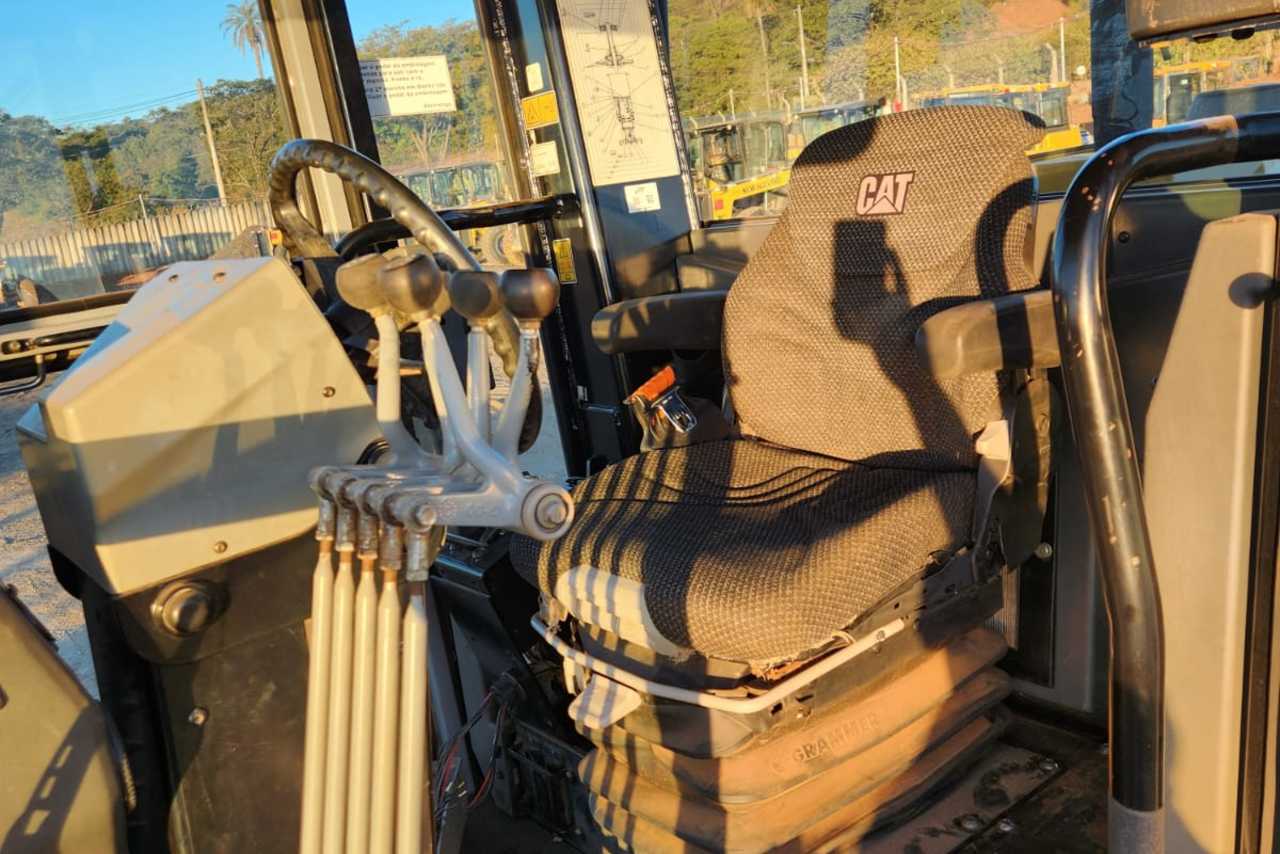 Caterpillar 140K - 19/19 7