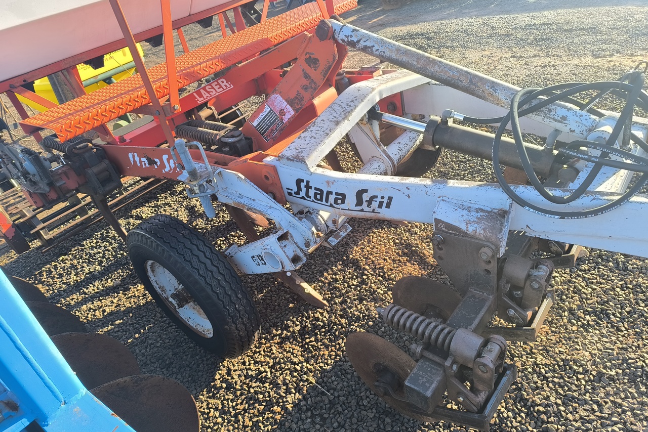 Stara 5 Hastes Controle Remoto - 02/02 4