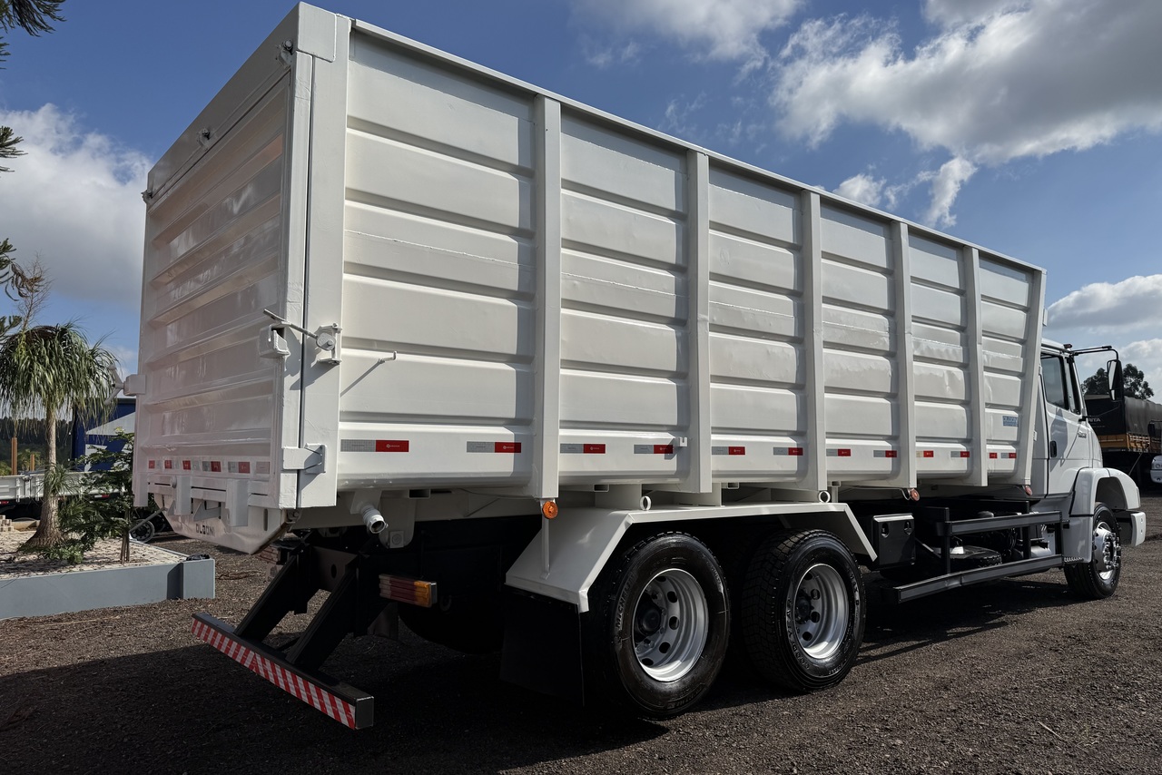 Mercedes Benz MB 1620 - 11/11 4