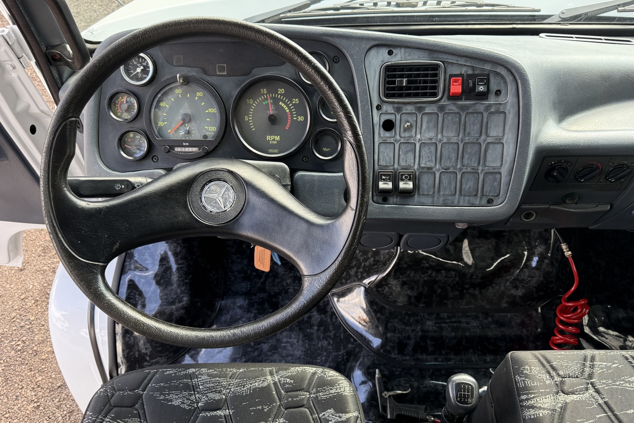 Mercedes Benz MB 1620 - 11/11 13