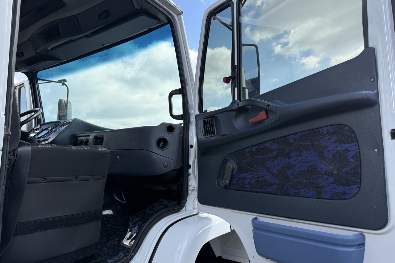 Mercedes Benz MB 1620 - 11/11 16