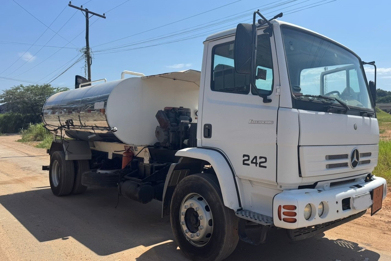 Mercedes Benz MB 1618 - 09/09 2
