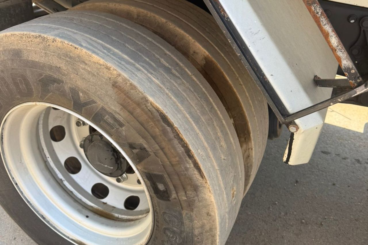 Mercedes Benz MB 1618 - 09/09 6