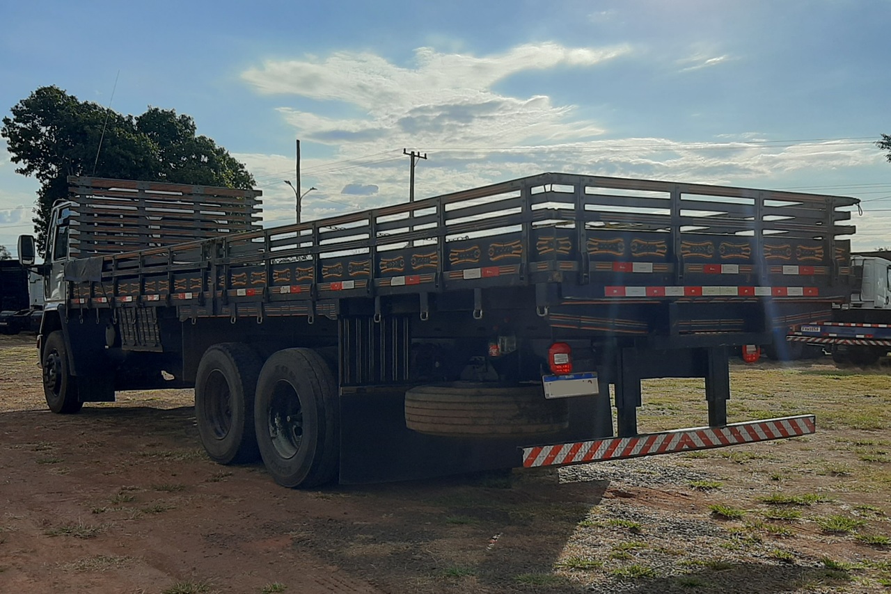 Ford Cargo2422 - 07/07 3