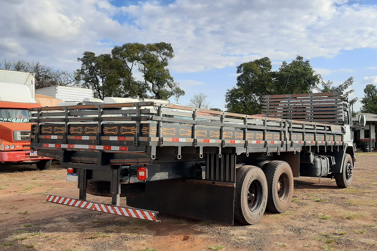 Ford Cargo2422 - 07/07 6