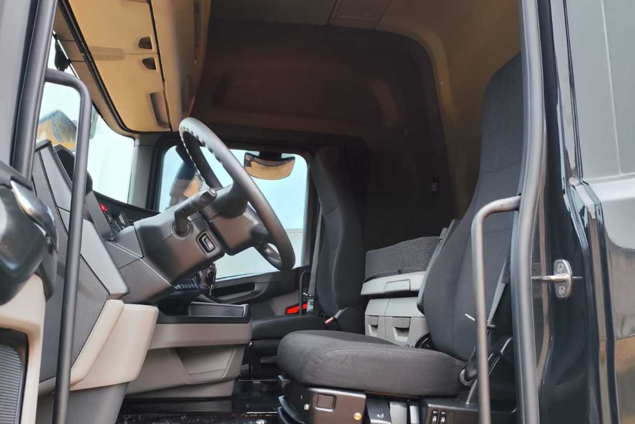 Scania G560 XT  -  7