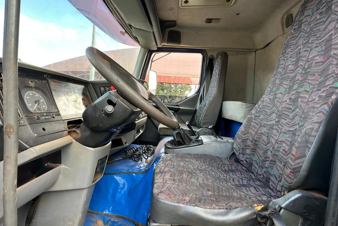 Volvo VM23 240 - 03/03 2