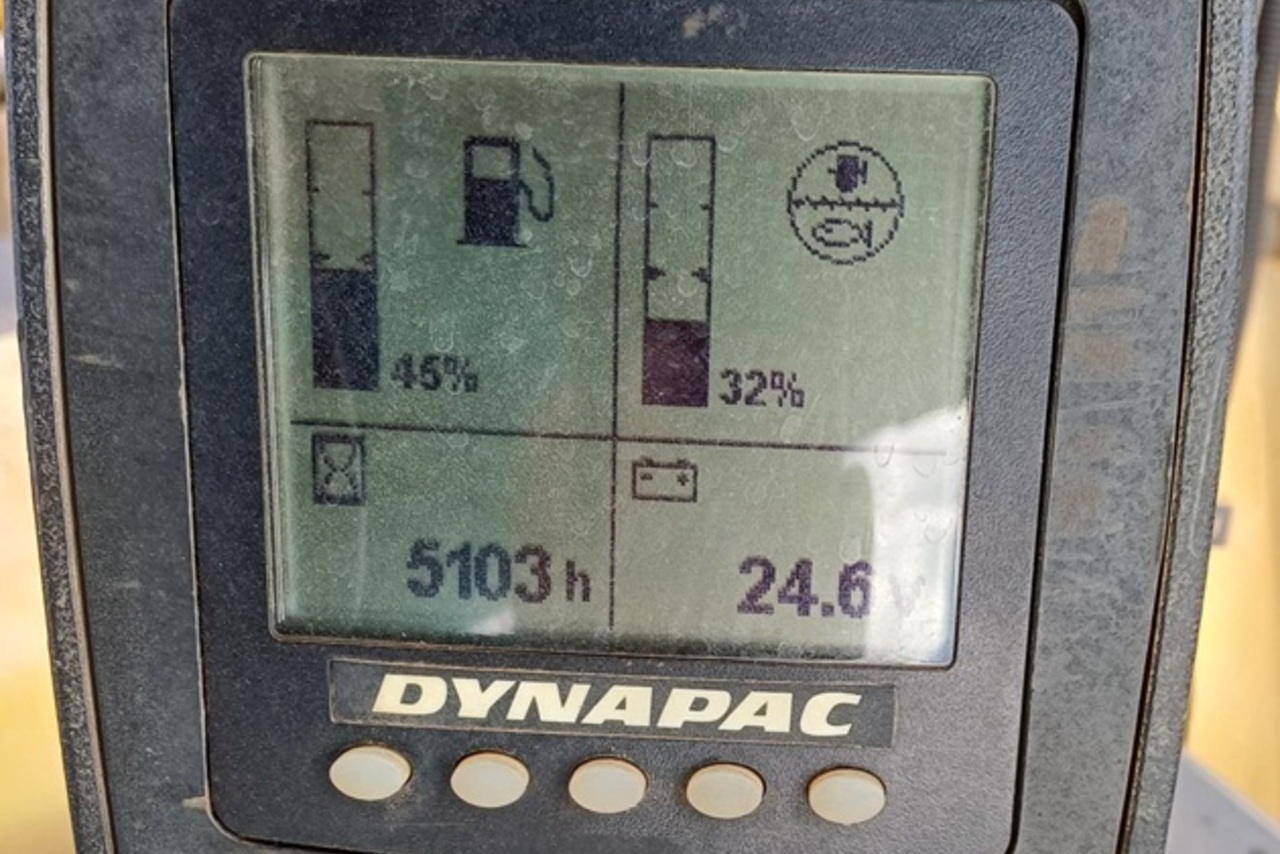 Dynapac CC 424 - 14/14 2