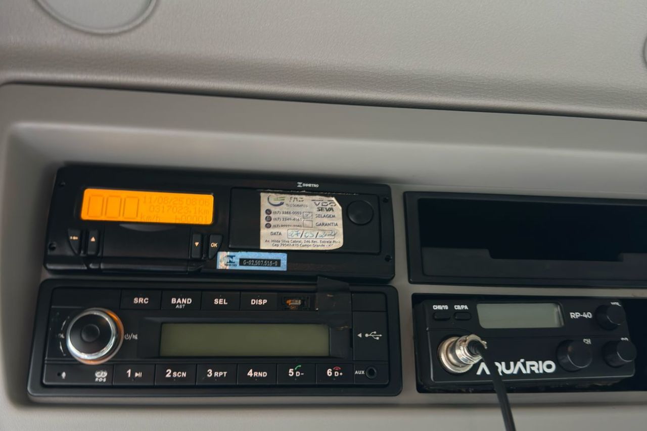 Volvo VM330 - 22/22 9