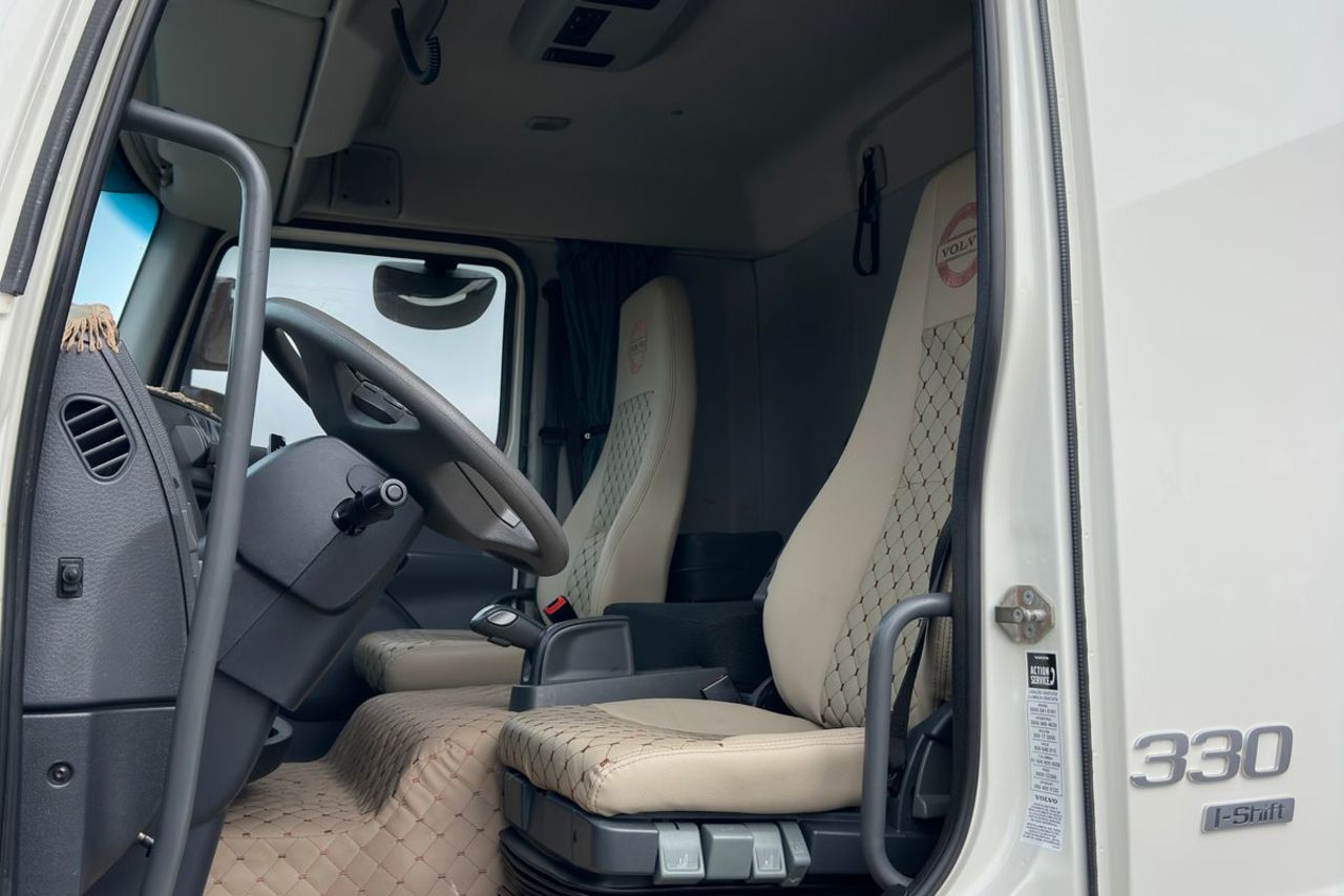 Volvo VM330 - 22/22 11