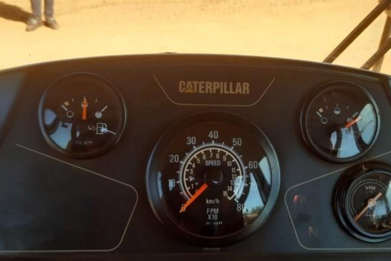 Caterpillar CB-334D - 11/11 6