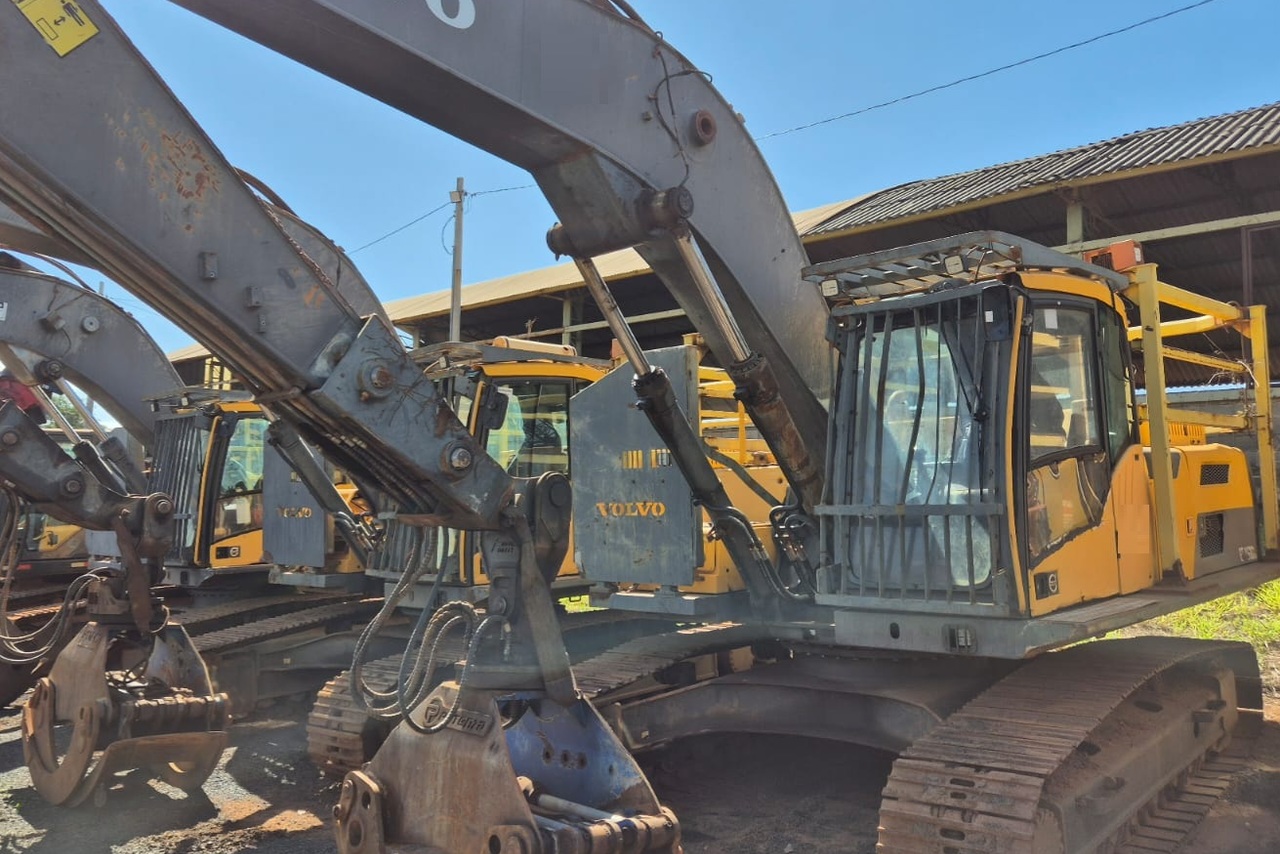 Volvo EC 250 DL - 19/19 4