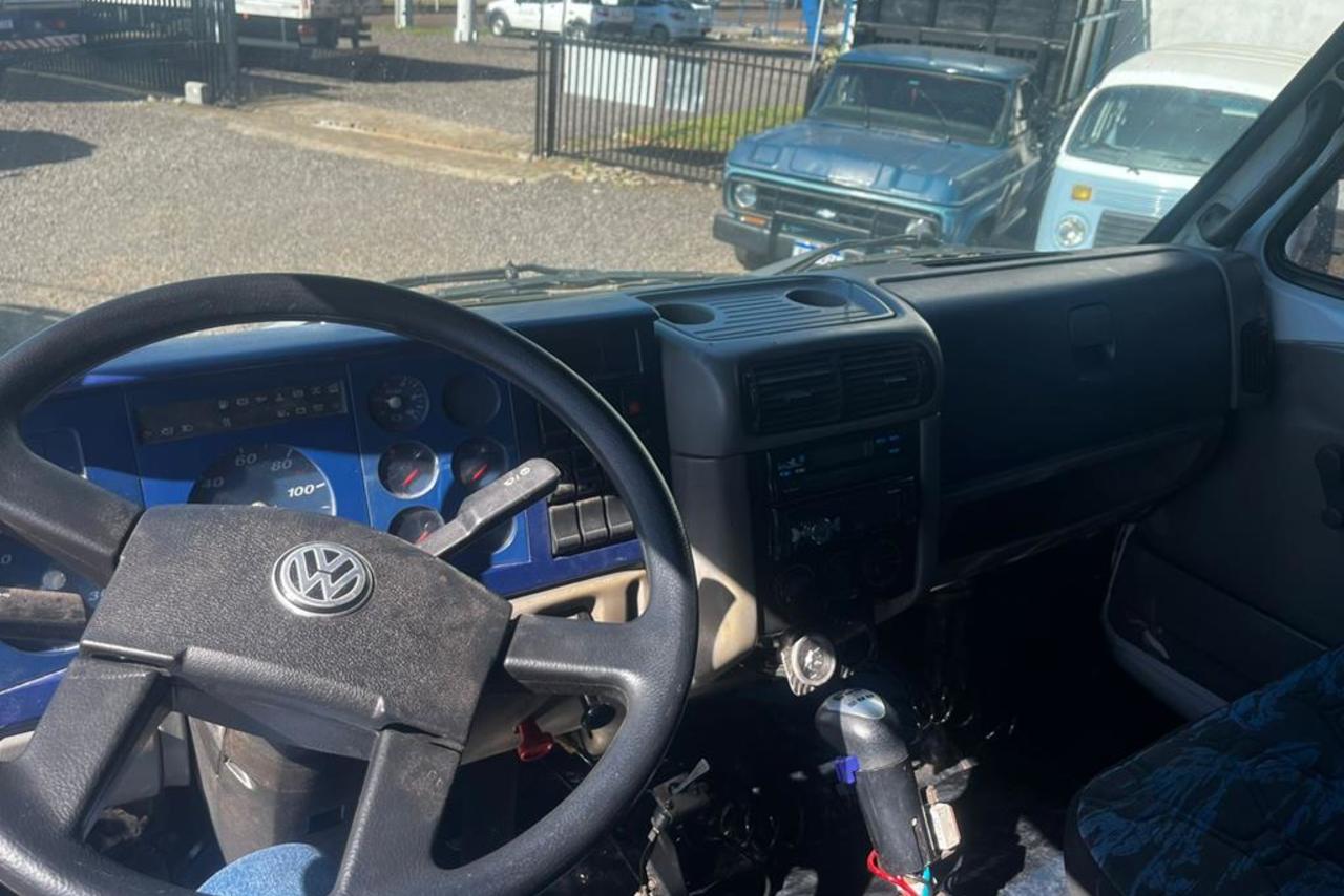 Volkswagen 26 220 - 09/10 10