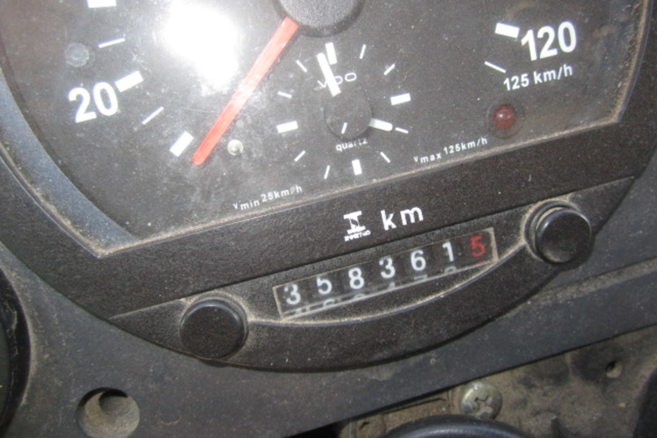 Mercedes Benz MB 1718 - 10/10 11