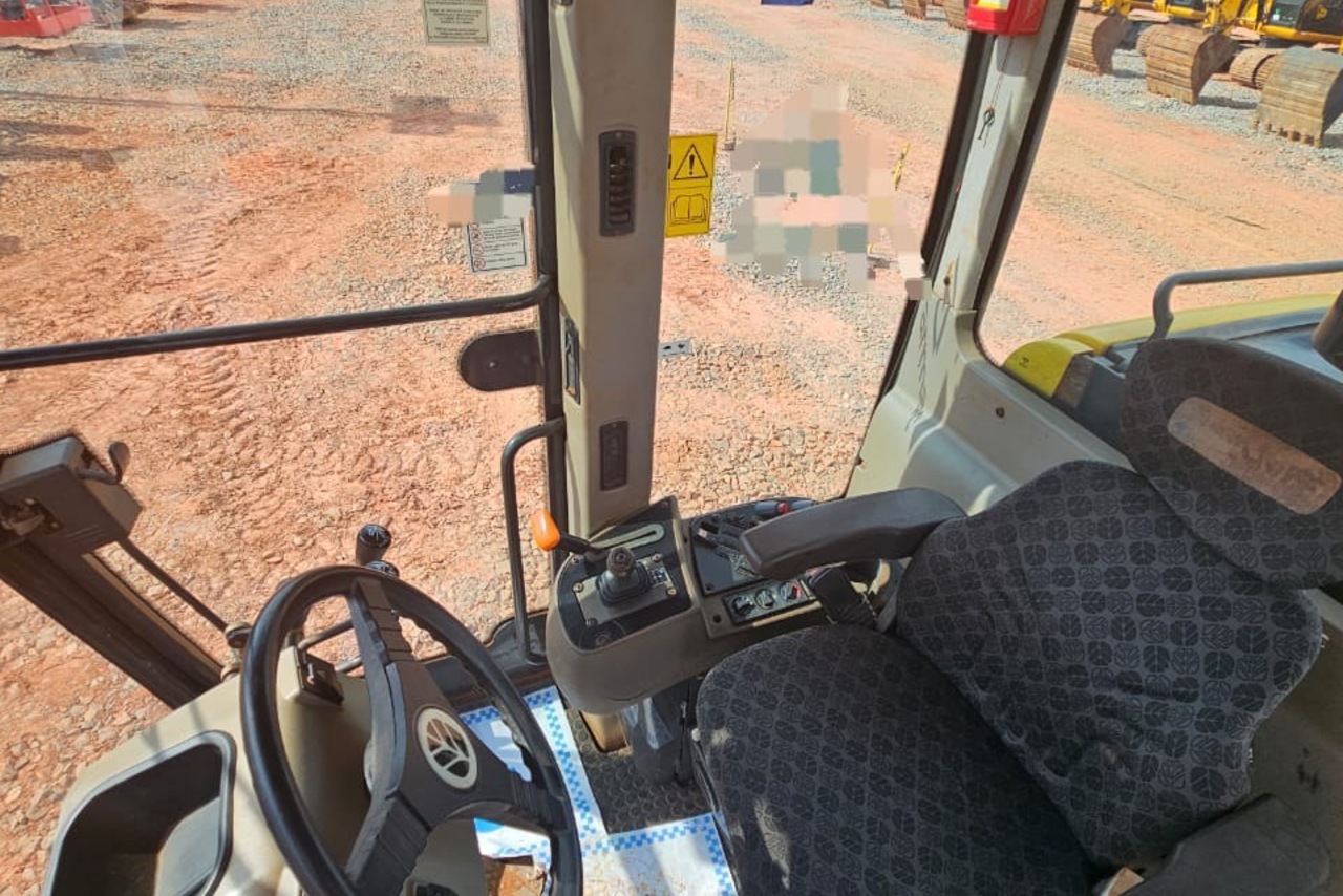 New Holland RG170 - 18/18 4
