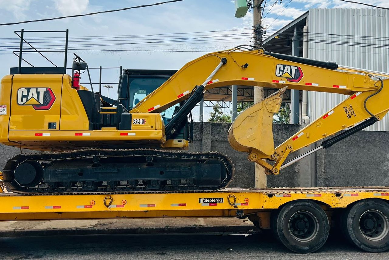 Caterpillar  320 - 22/22 4