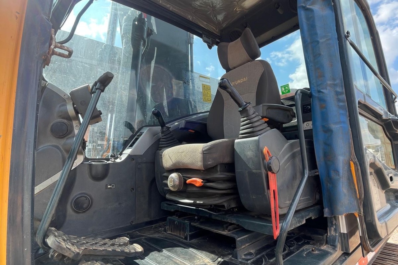 Hyundai R220 LC - 21/21 4